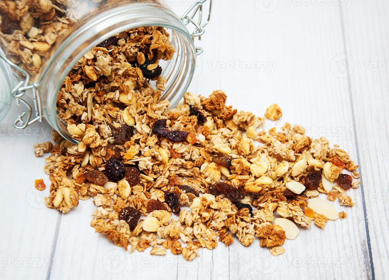 granola caseira em pote foto