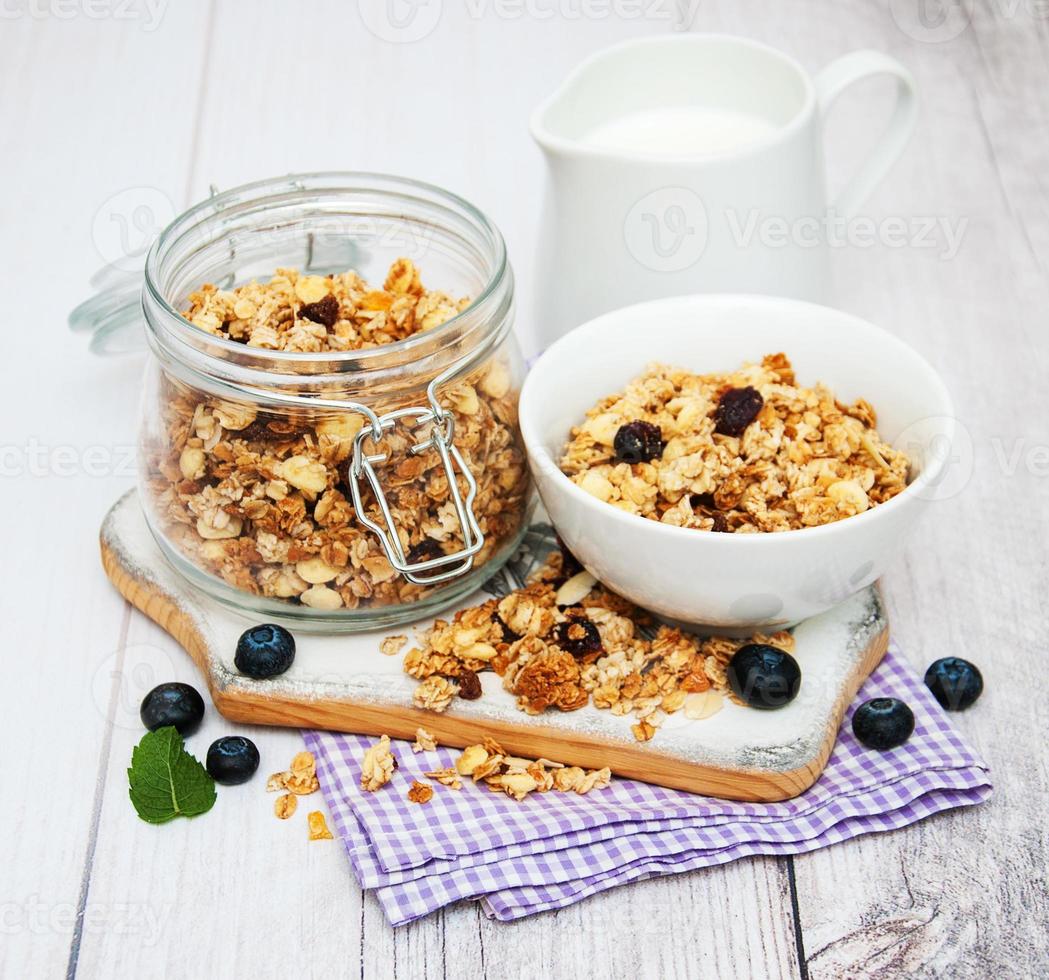 granola caseira em pote foto