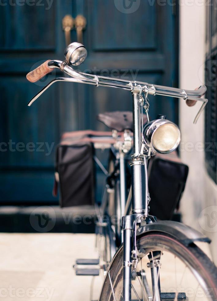 bicicleta vintage clássica em samui, tailândia. foto