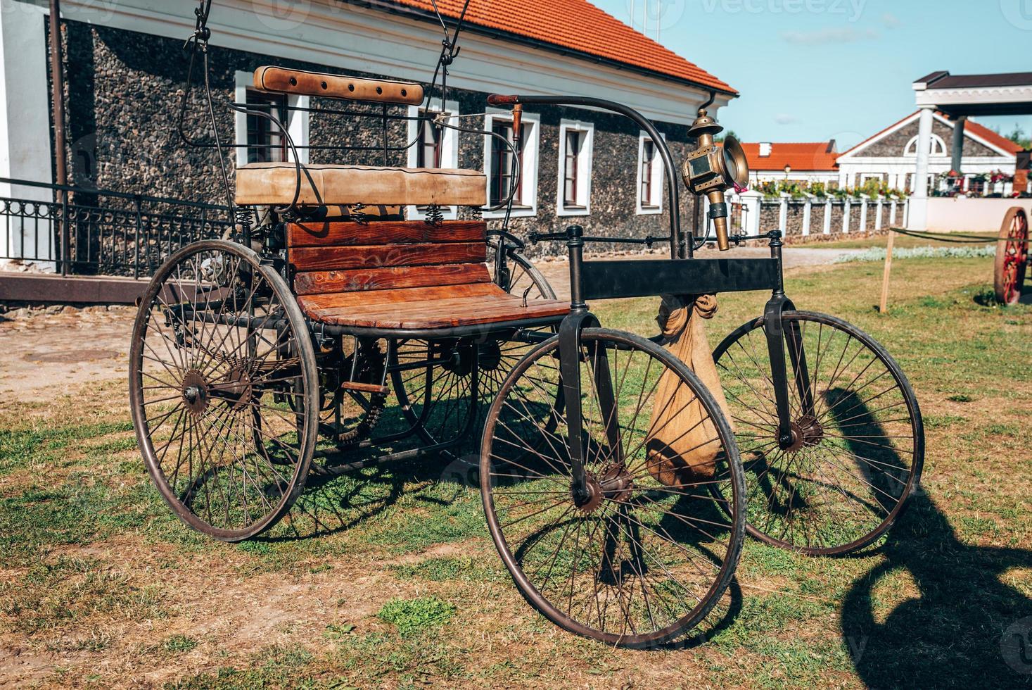 886 benz patente-motorwagen no museu mercedes-benz foto