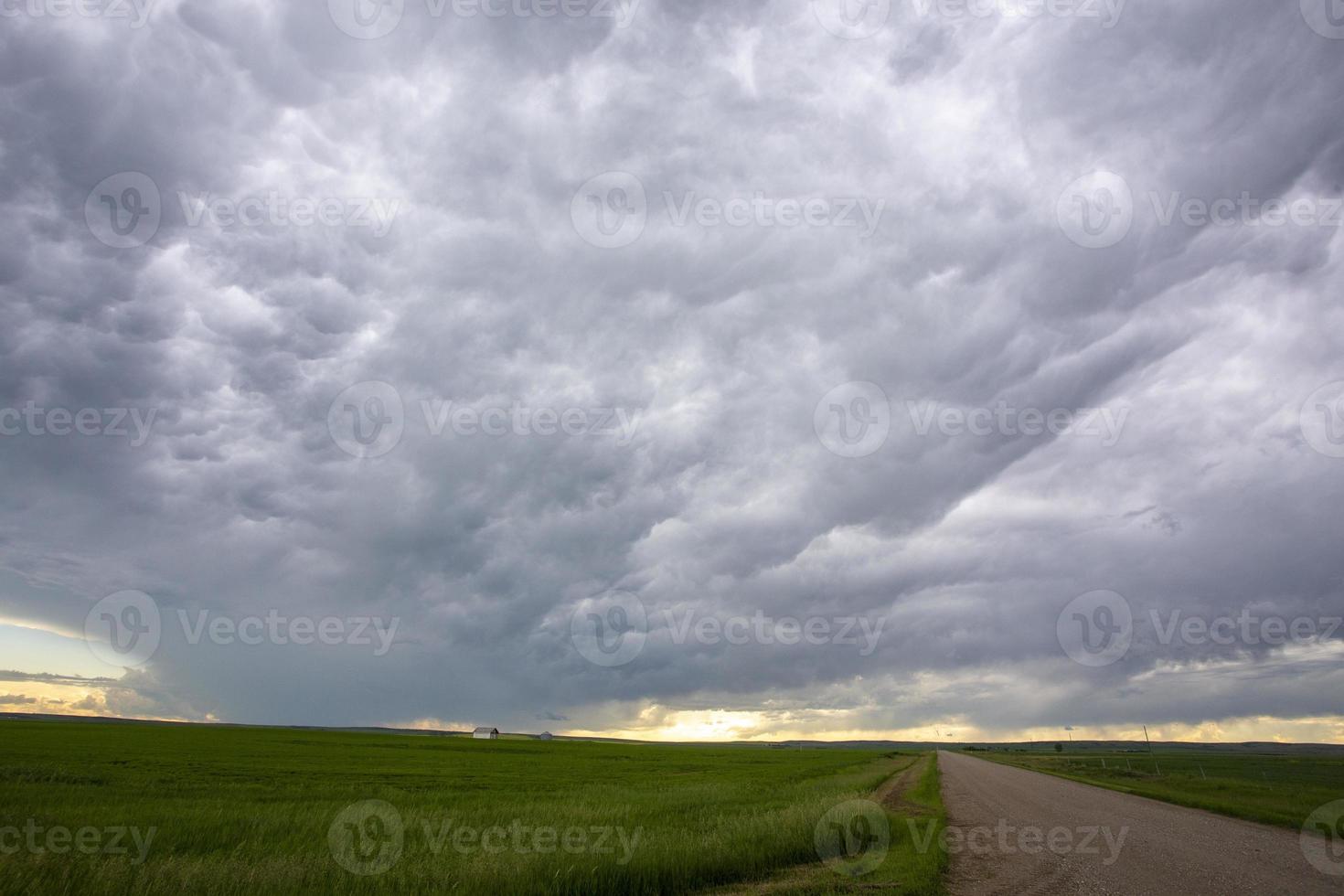 pradaria nuvens de tempestade Canadá foto