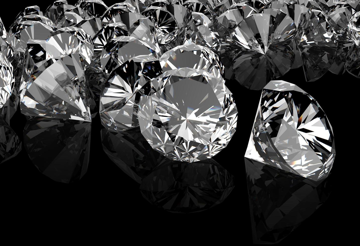 diamantes na superfície preta foto