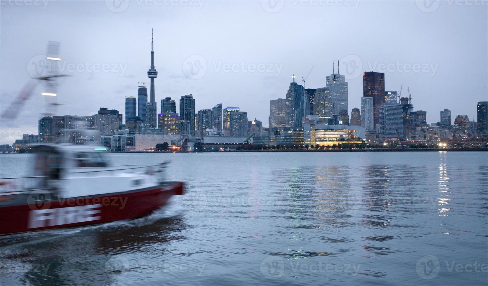 foto noturna toronto city