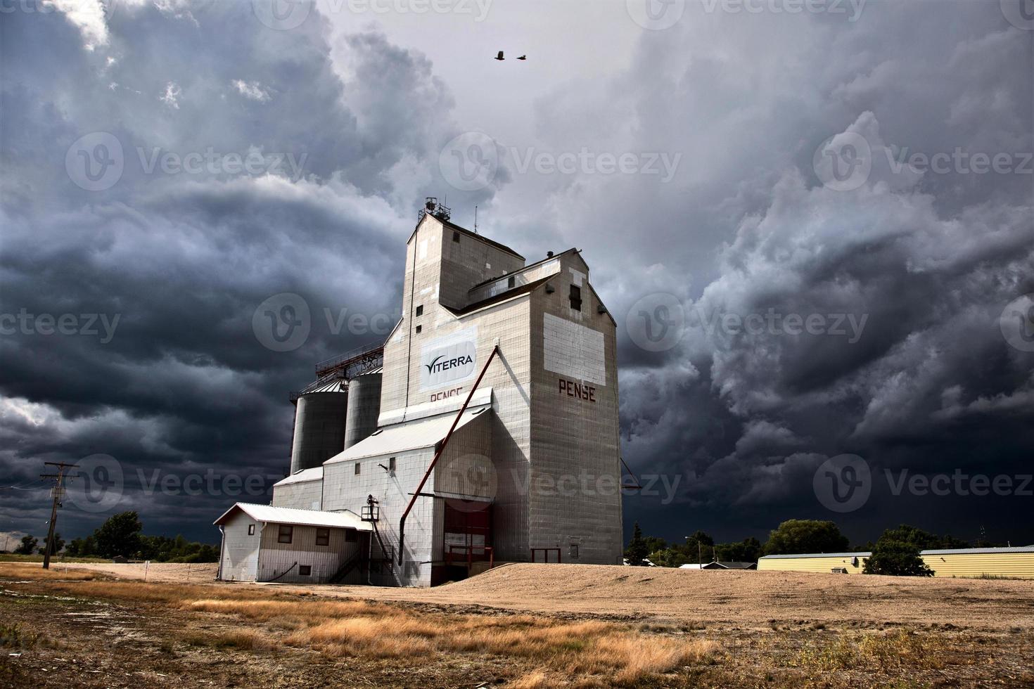 nuvens de tempestade saskatchewan foto