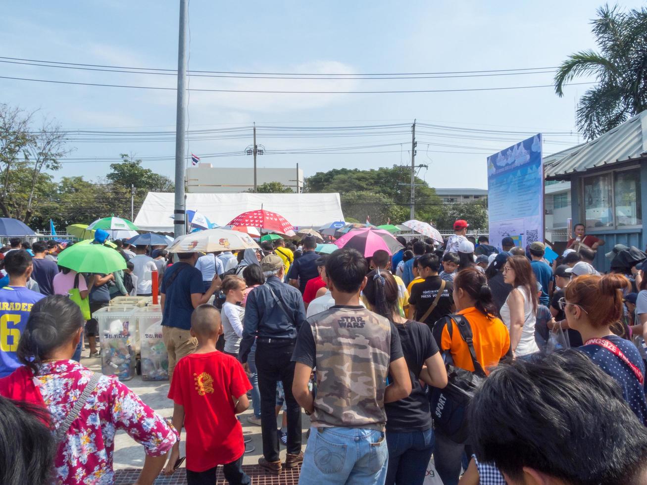 força aérea tailandesa real don muang bangkok tailândia12 de janeiro de 2019 dia nacional das crianças o show de aeronaves da força aérea real tailandesa e show aéreo. em bangkok tailândia12 de janeiro de 2019. foto