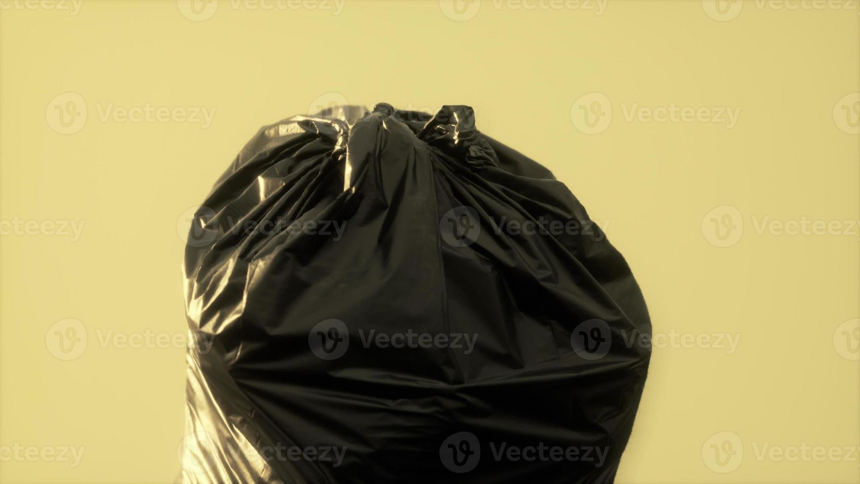 close-up de um saco plástico para resíduos de lixo foto