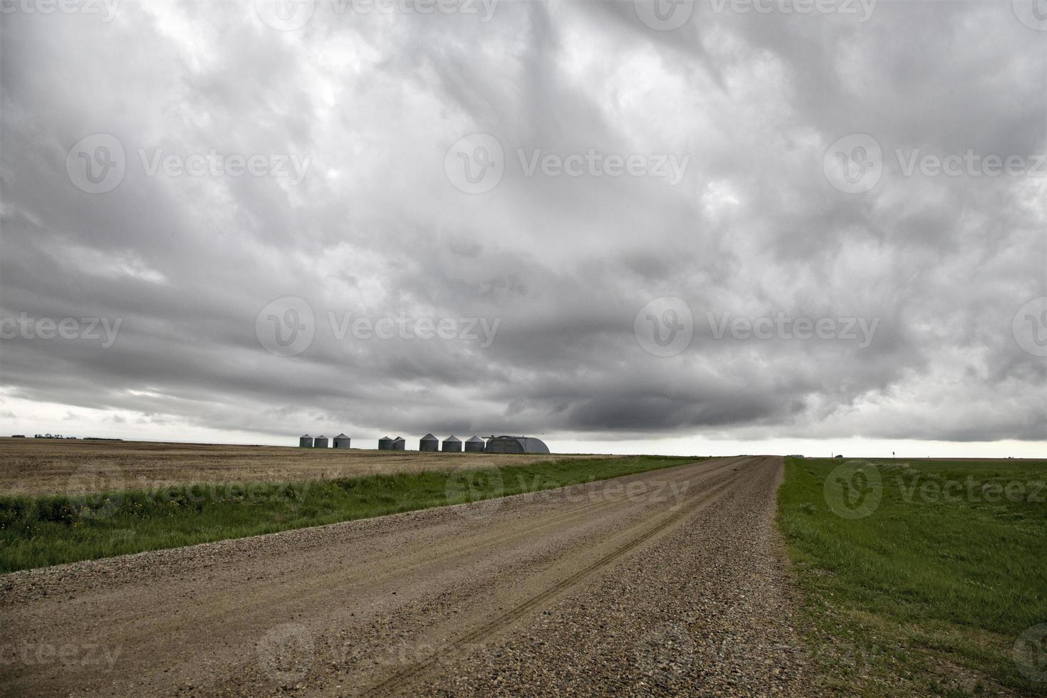 pradaria nuvens de tempestade Canadá foto