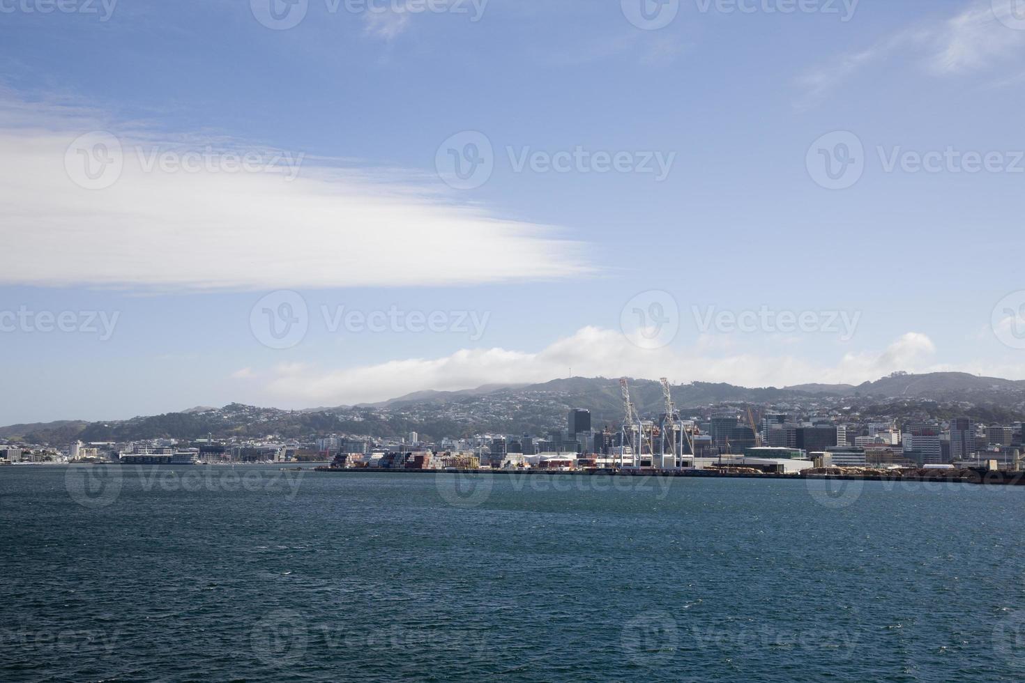 ferry view wellington nova zelândia foto