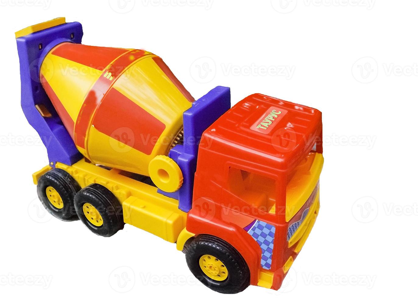 caminhão de carro de brinquedo infantil lindo grande ao ar livre foto