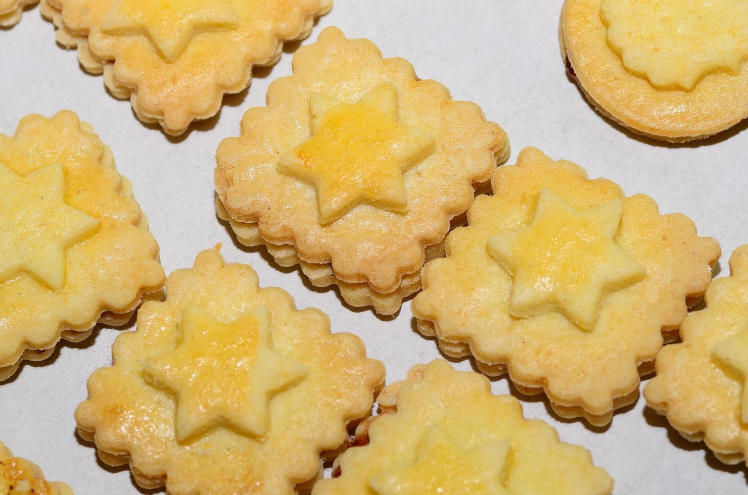 biscoitos de natal com estrela foto