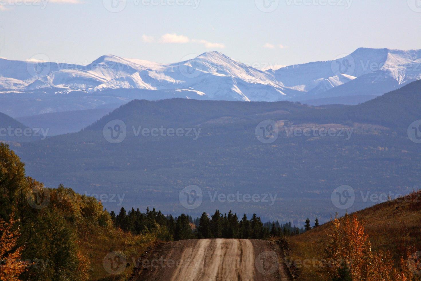 montanhas rochosas no outono foto