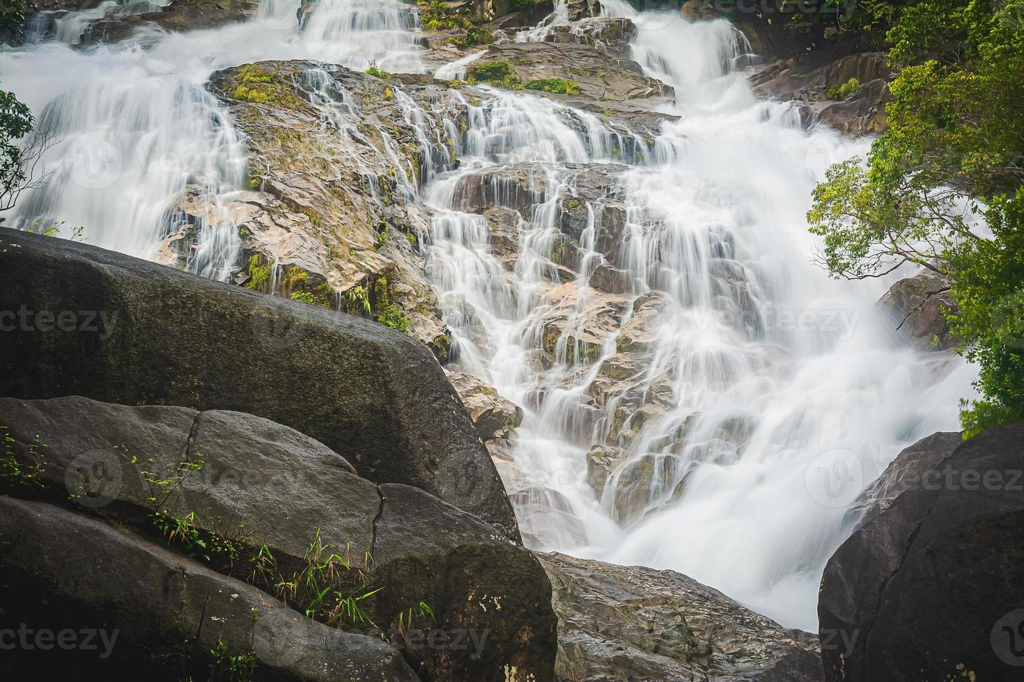 cachoeira bela ásia tailândia, praiwan cachoeira phatthalung foto