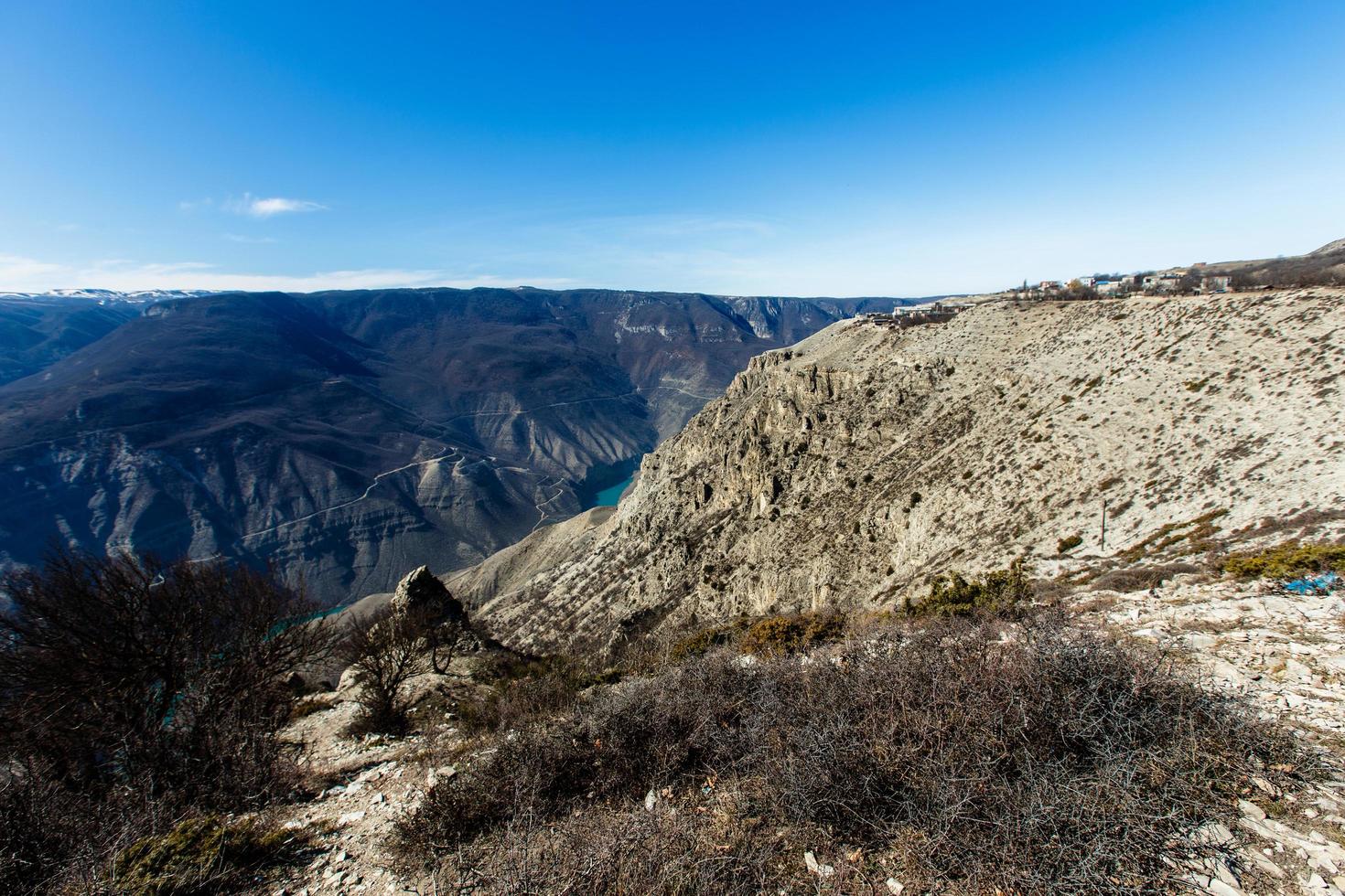 sulak canyon.chirkeyskaya hpp.nature of the cáucaso.vistas do cáucaso foto