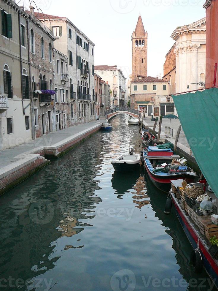 canal da lagoa em veneza venezia, norte da itália foto
