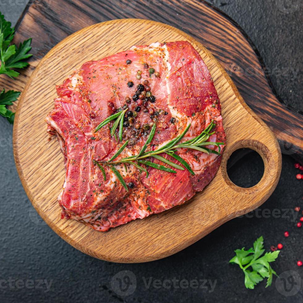 carne cru bife carne de porco fresco refeição comida dieta lanche foto