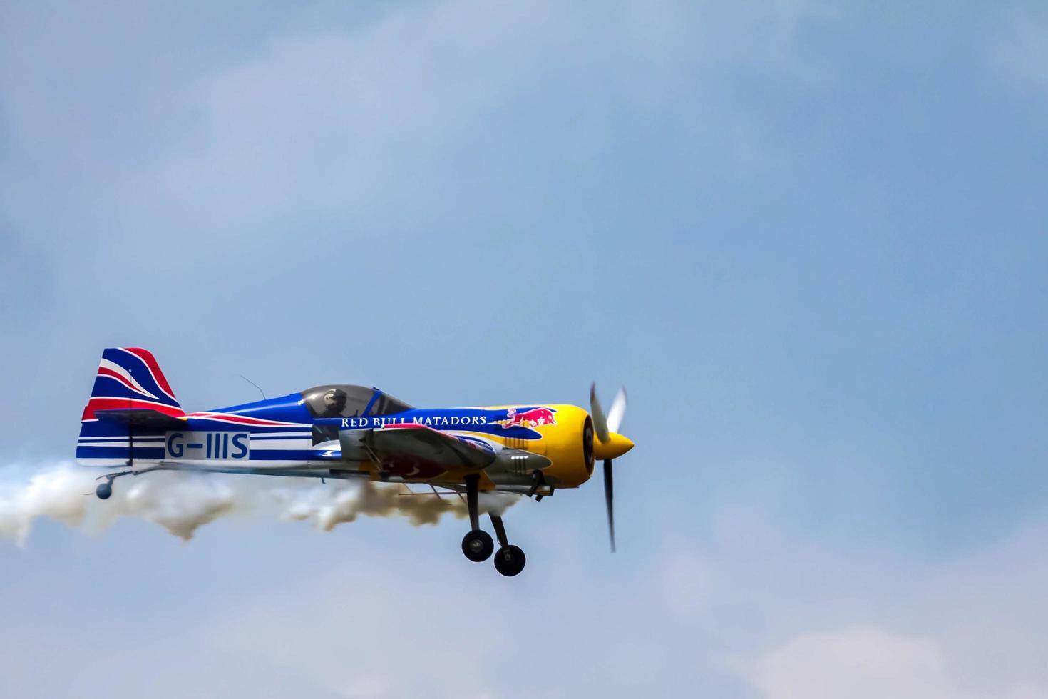 biggin hill, kent, reino unido, 2009. matador sukhoi su26 exibição aérea no biggin hill airshow foto