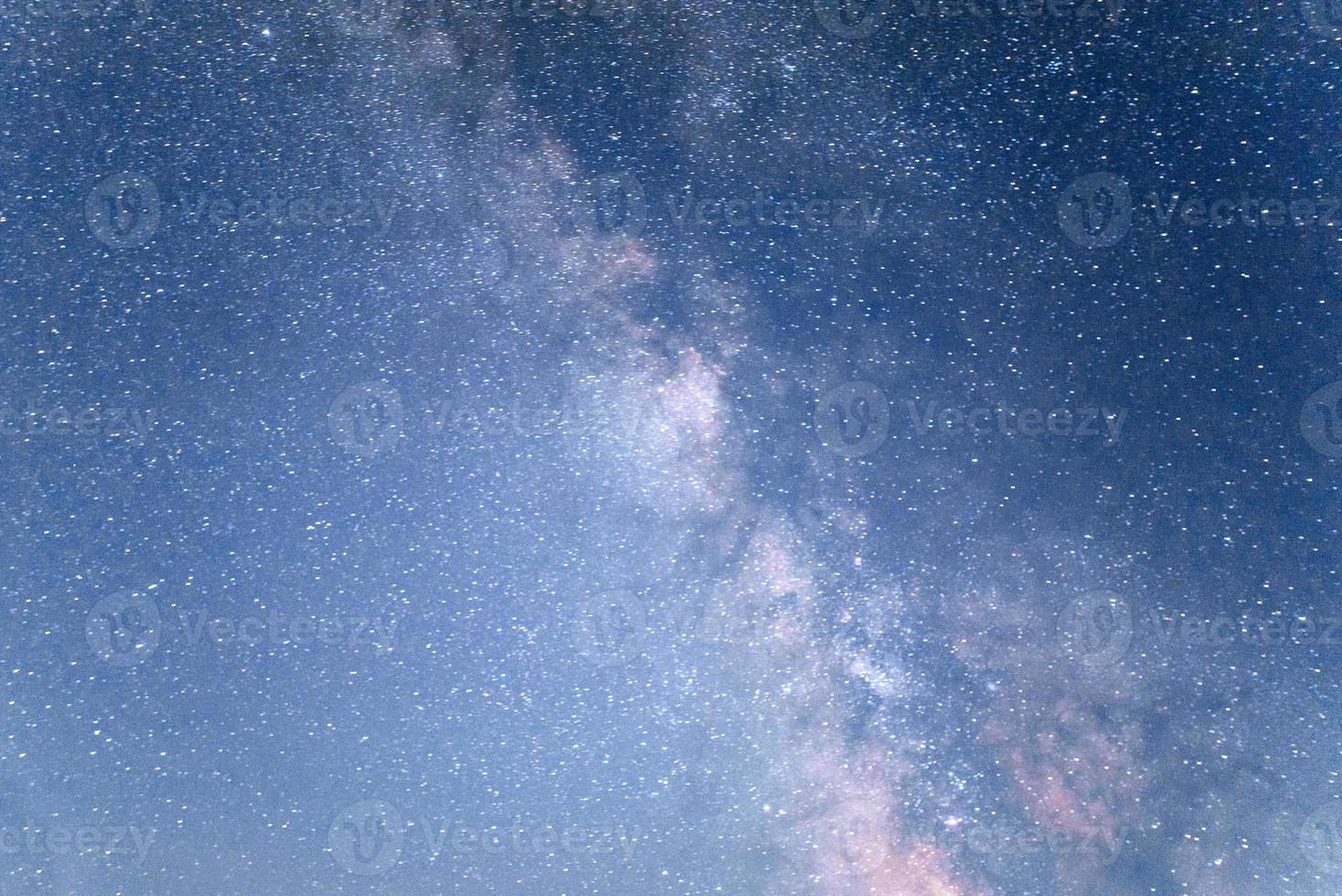 astrofoto do céu profundo. mundo da beleza. cárpatos ucrânia europa. foto