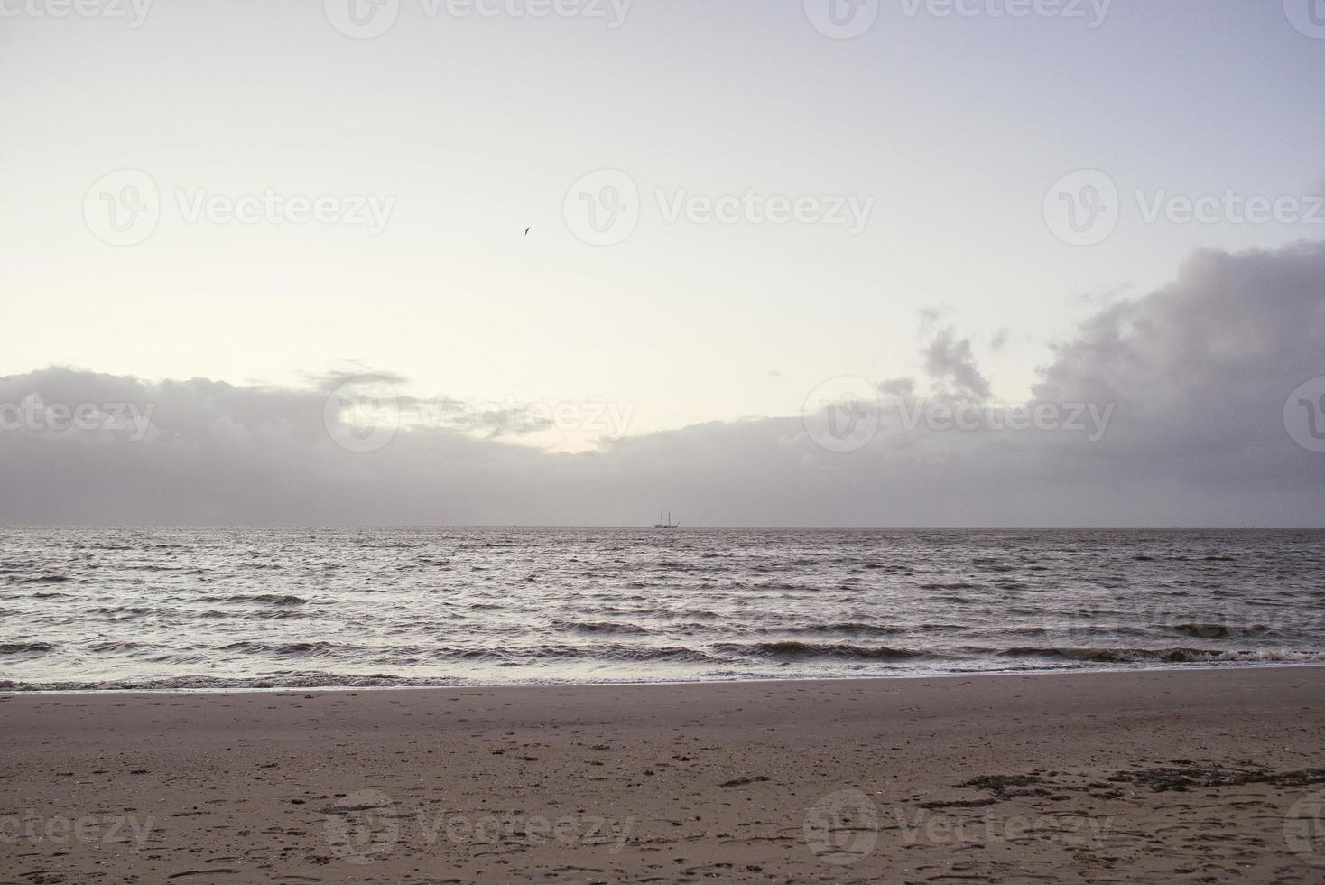 Seascape à noite na Holanda foto