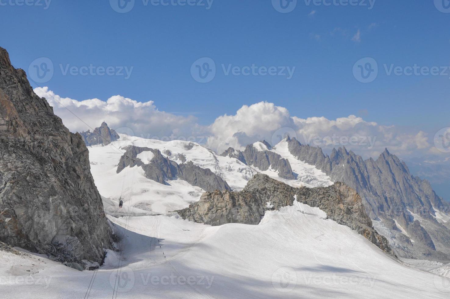 mont blanc no vale dos aosta foto