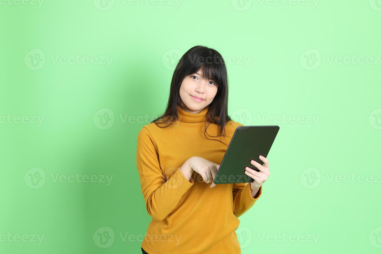 jovem menina asiática foto