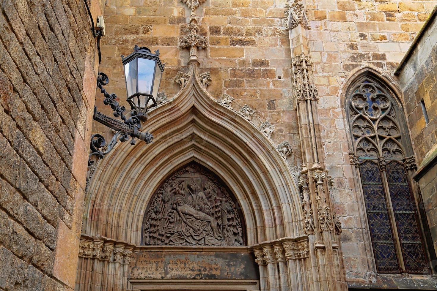 catedral de barcelona em las ramblas, espanha foto