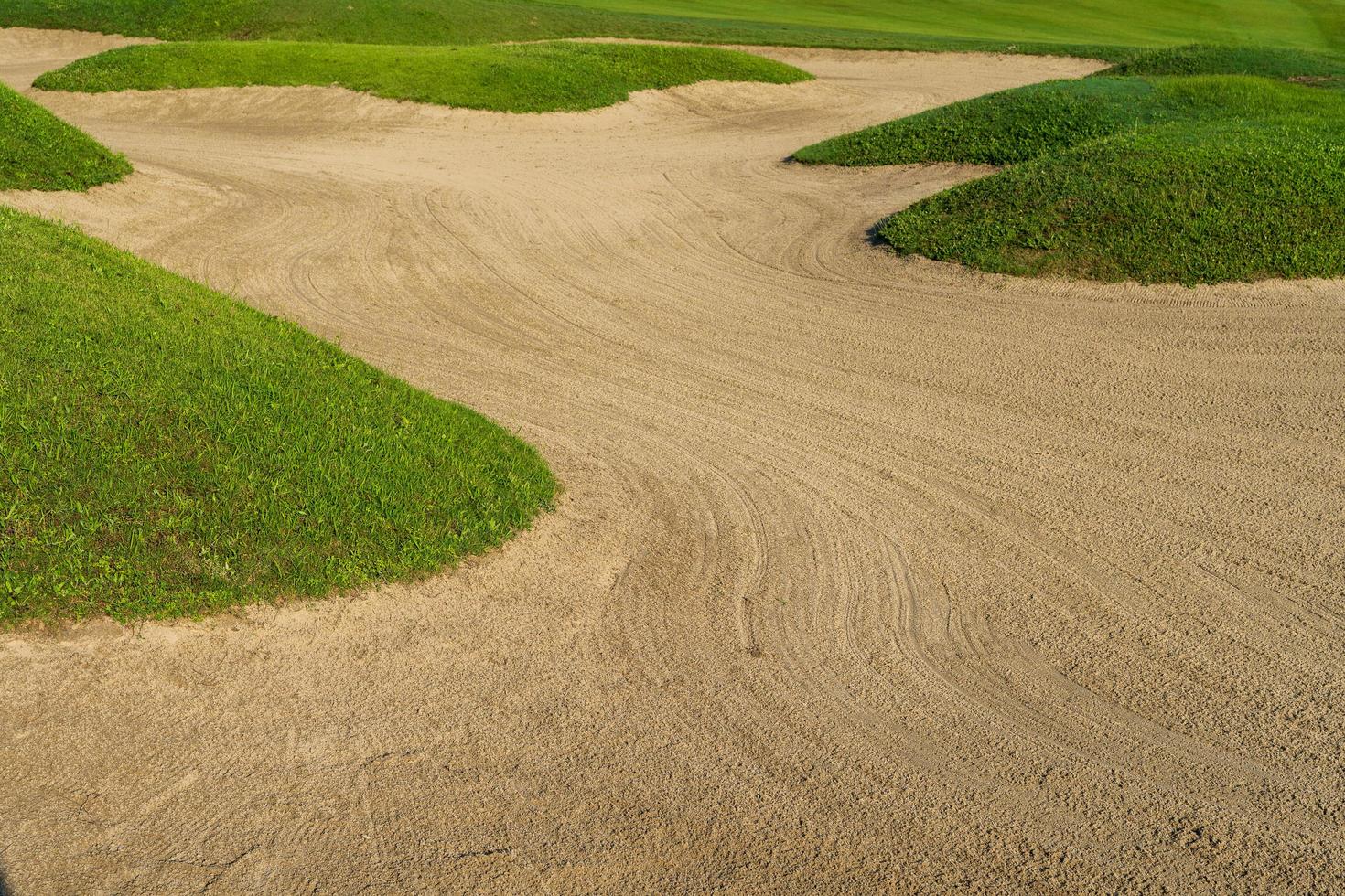 fundo de bunker de areia de campo de golfe para o torneio de verão foto