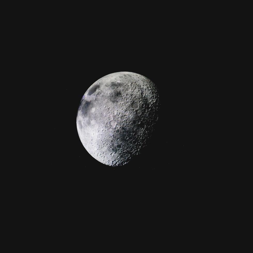 lua cheia, lua linda, lua sorridente, à noite, foto