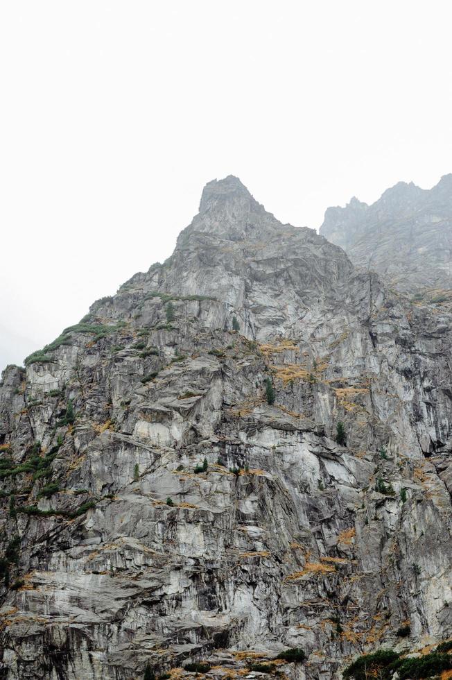 belas montanhas na polônia foto