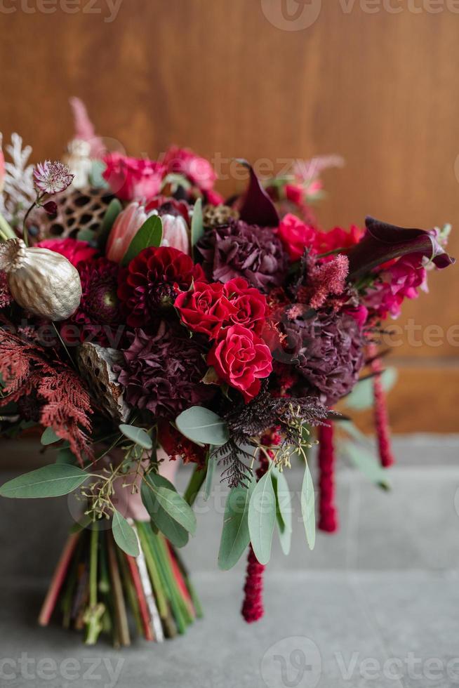 elegante buquê de flores naturais foto