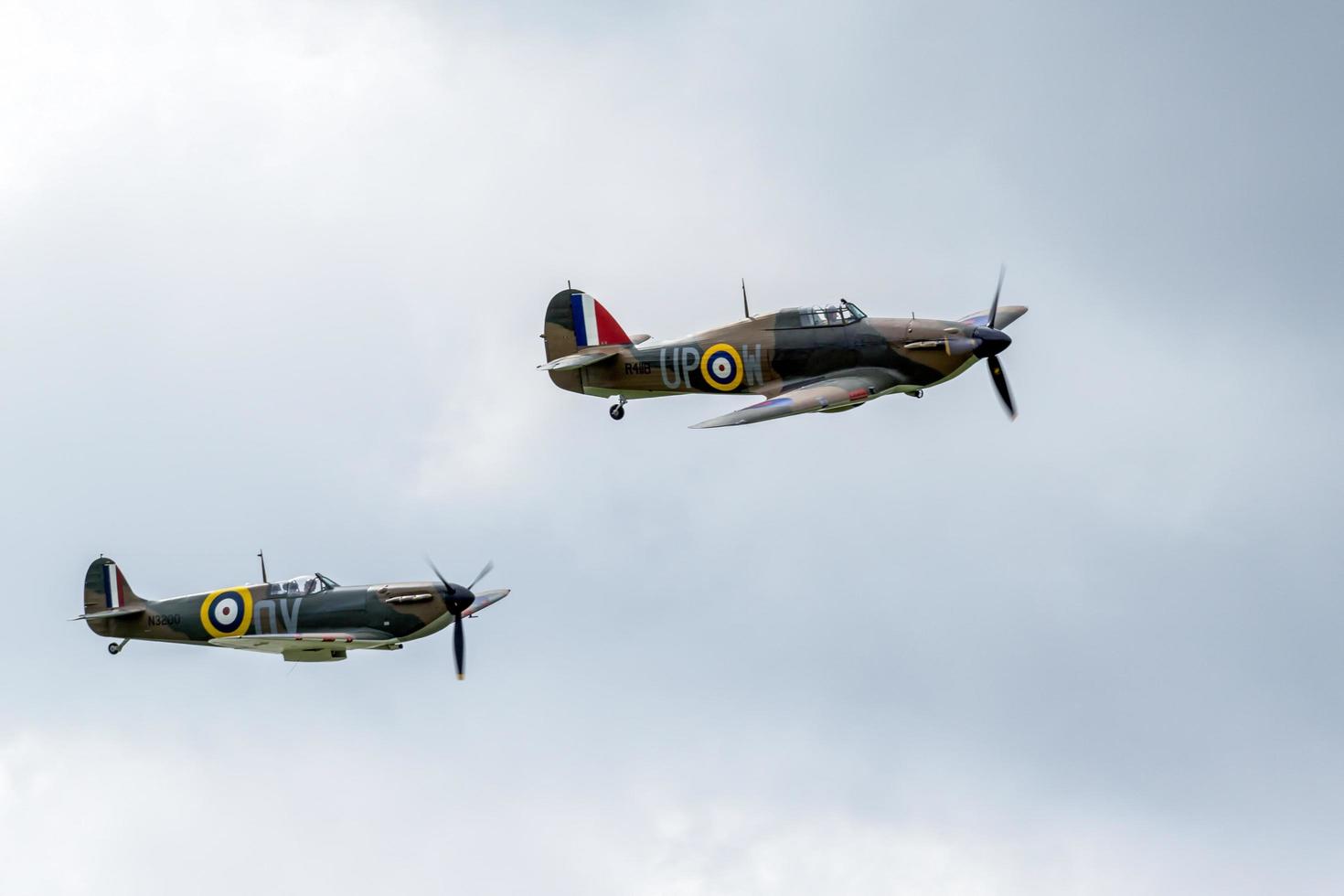 shoreham-by-sea, west sussex, reino unido, 2014. hawker hurricane and spitfire foto