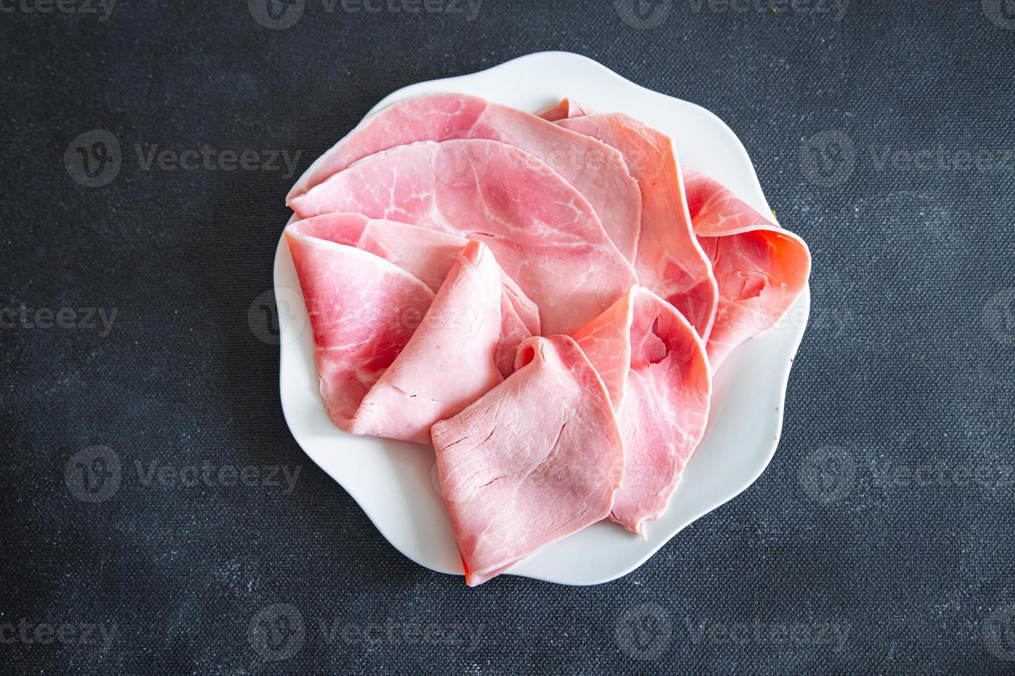 presunto carne de porco fatia carne aperitivo fresco saudável refeição comida lanche dieta na mesa cópia espaço comida foto