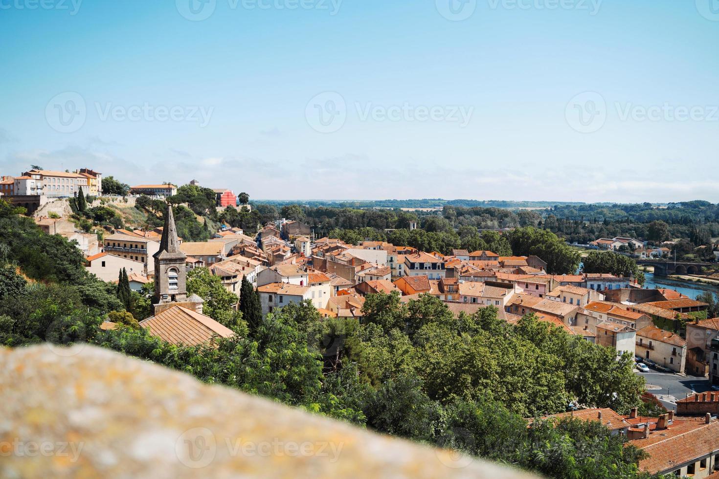 bezier paisagem urbana sul da frança foto