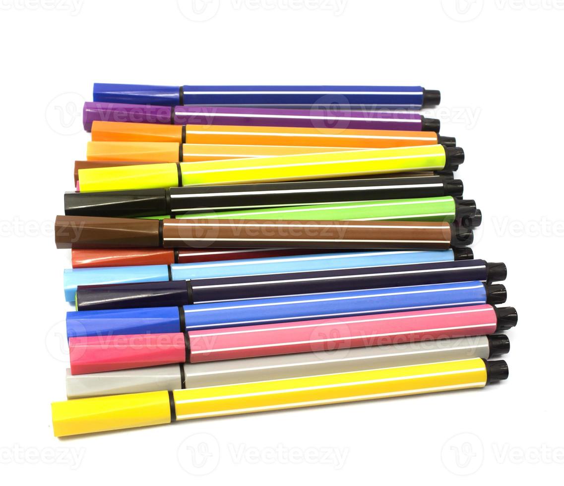 canetas de feltro multicoloridas foto