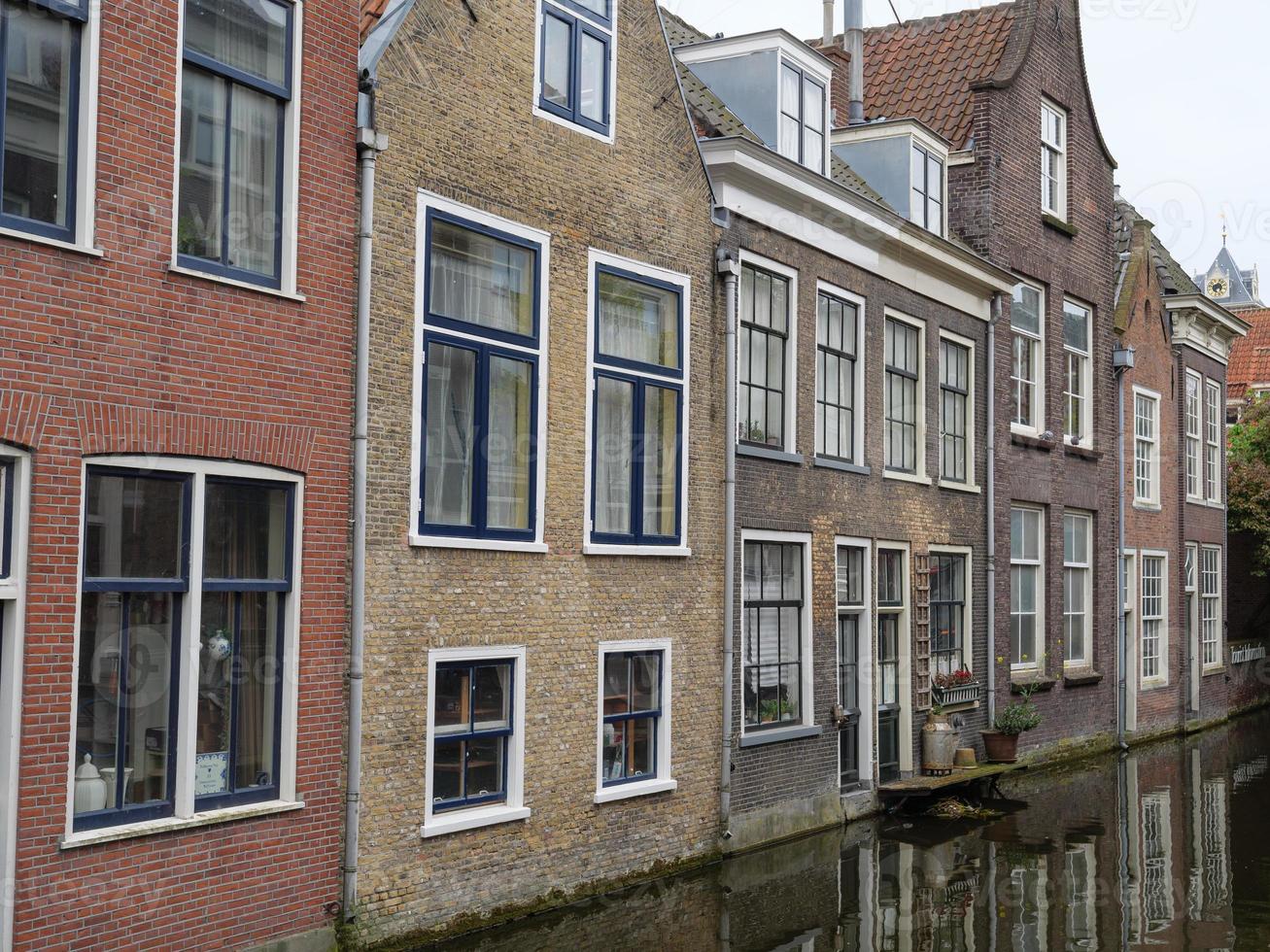 cidade de delft na holanda foto