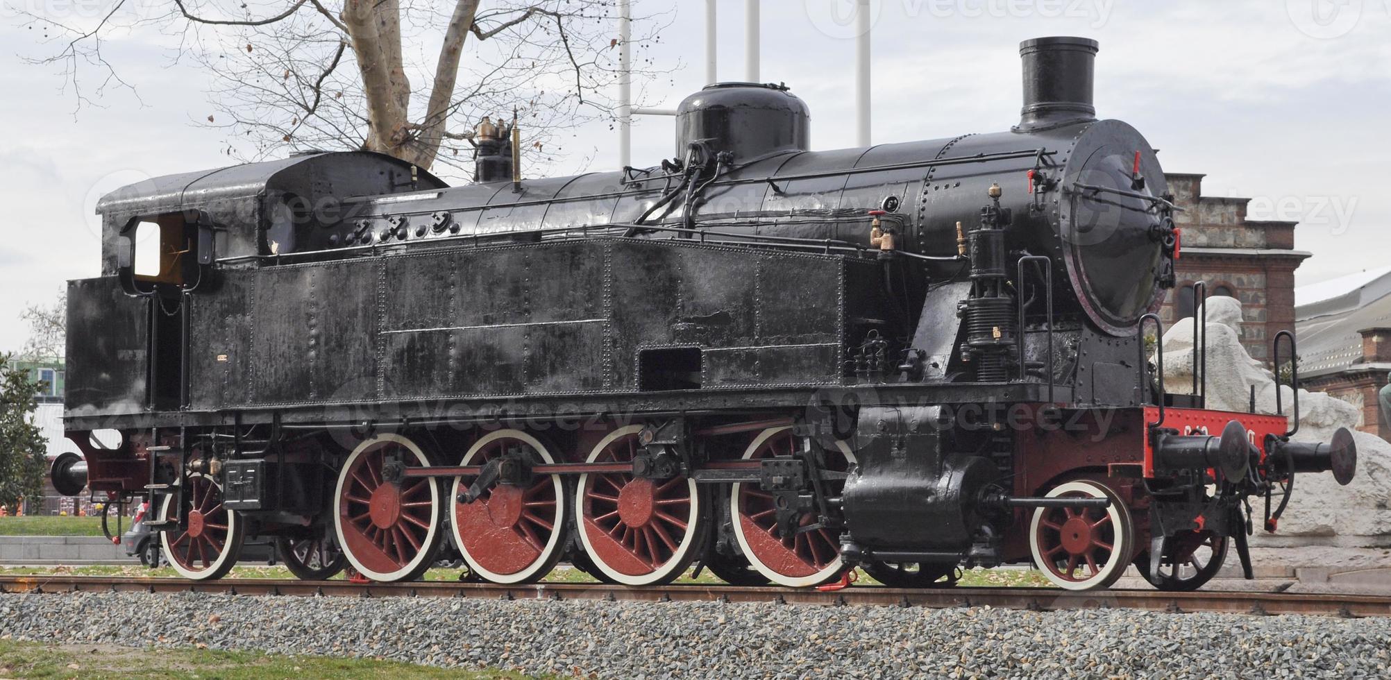 detalhe do antigo veículo locomotiva de trem a vapor foto