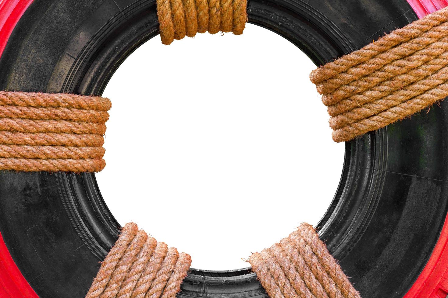 pneus de carro de corda manila foto