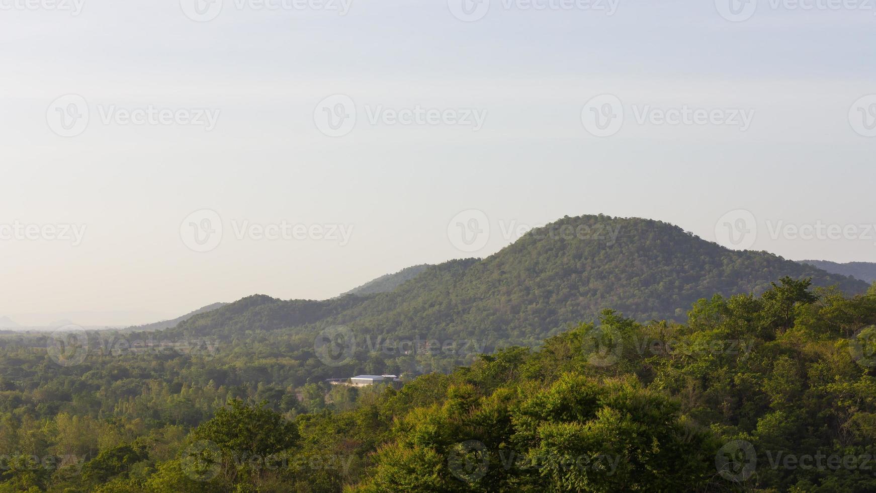 casa paisagem colina foto