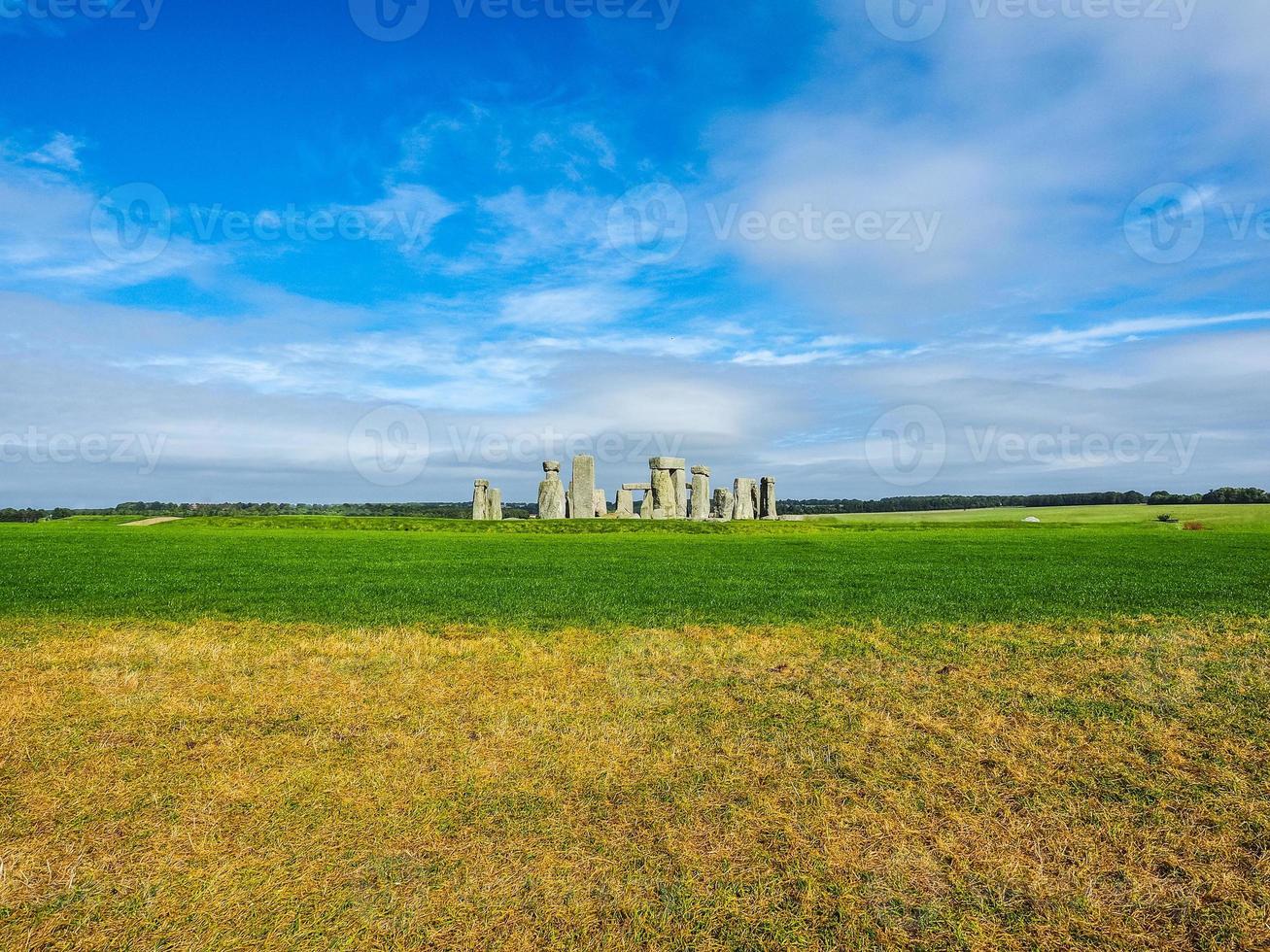 monumento hdr stonehenge em amesbury foto