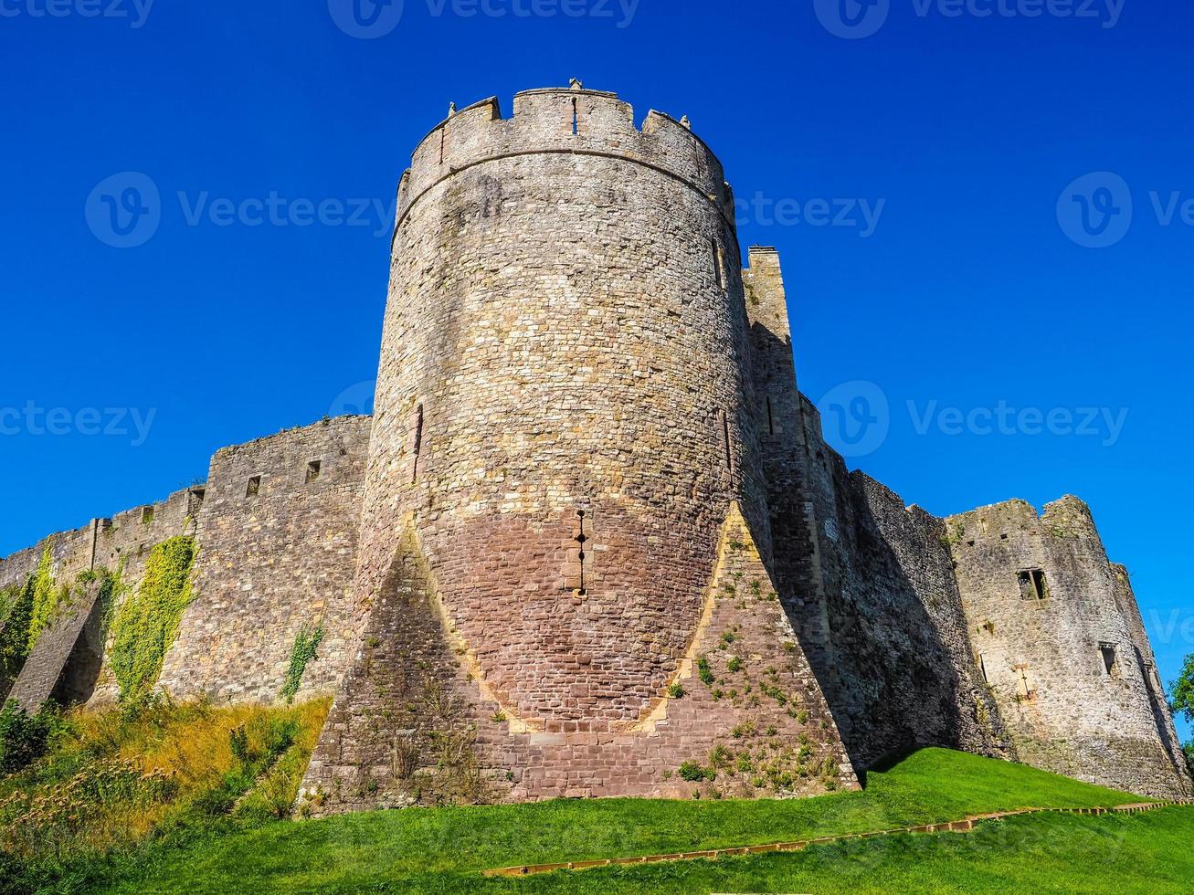 hdr ruínas do castelo chepstow em chepstow foto