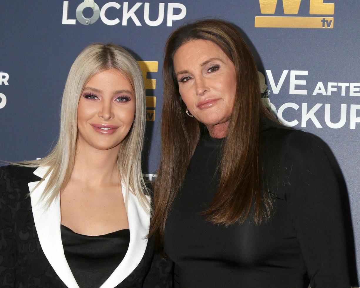 los angeles 11 de dezembro, sophia hutchins, caitlyn jenner no we tvs amor real, realidade de relacionamento no paley center for media em 11 de dezembro de 2018 em beverly hills, ca foto