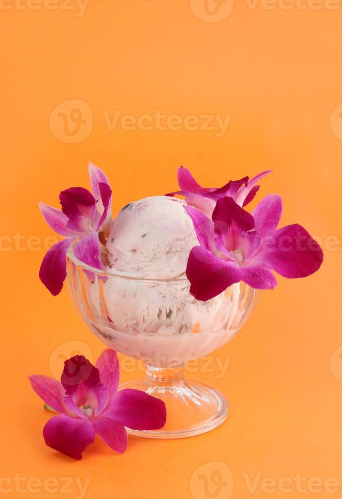 sobremesa de sorvete foto