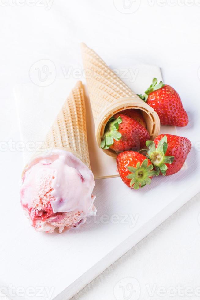 sorvete de morango foto