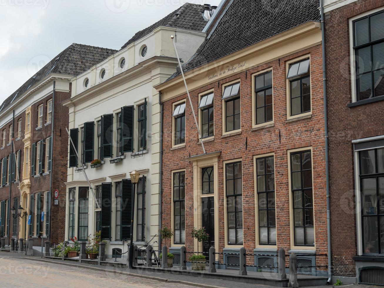 zutphen no rio ijssel na Holanda foto