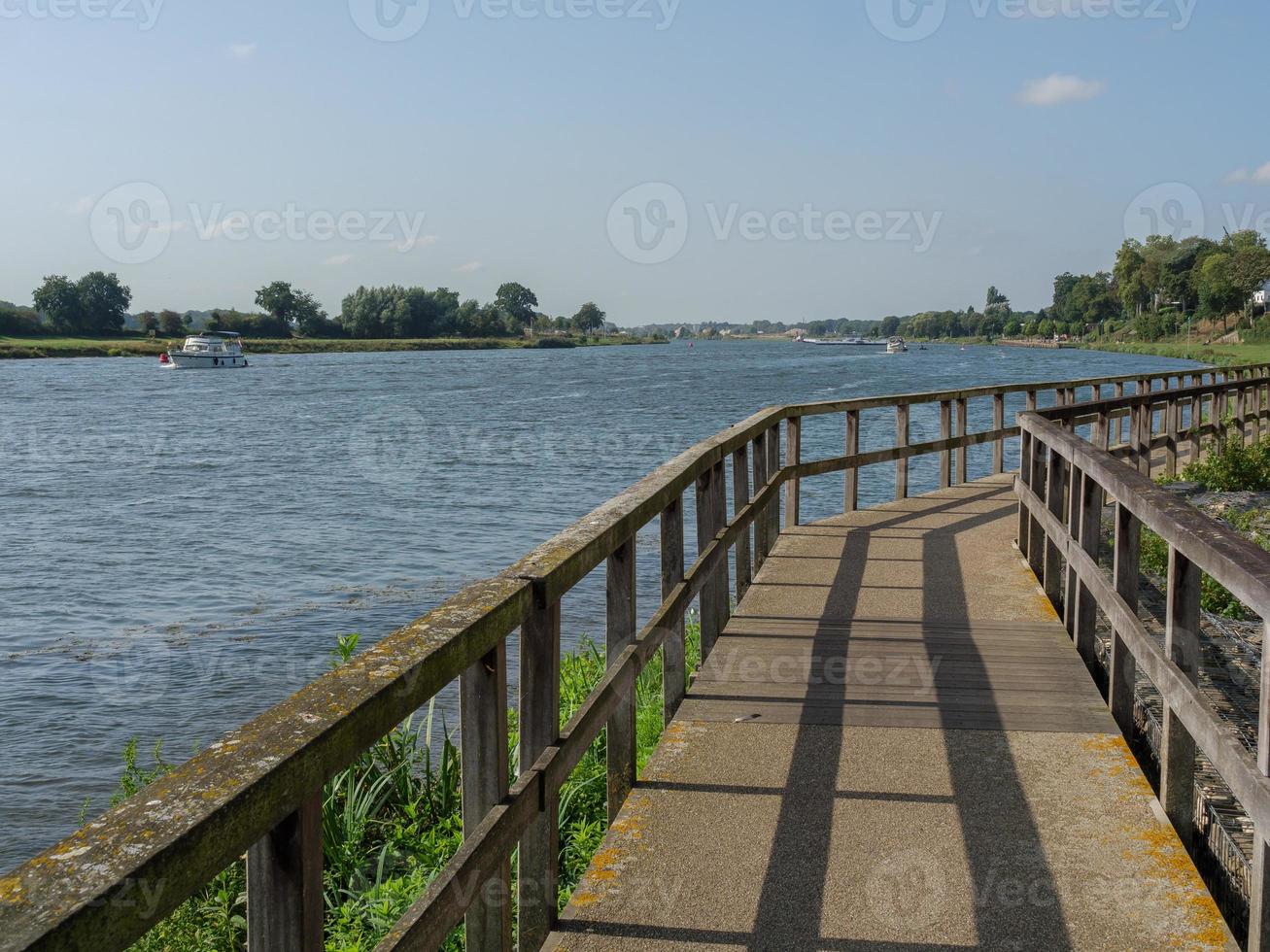 maastricht e kessel no rio maas foto