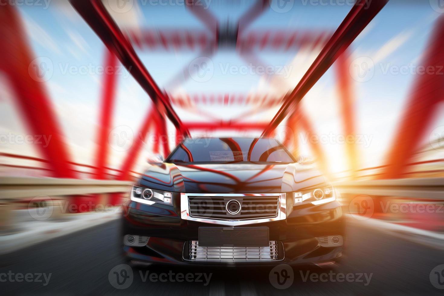 carro sedan metálico preto moderno na estrada da ponte. desing genérico, sem marca. foto