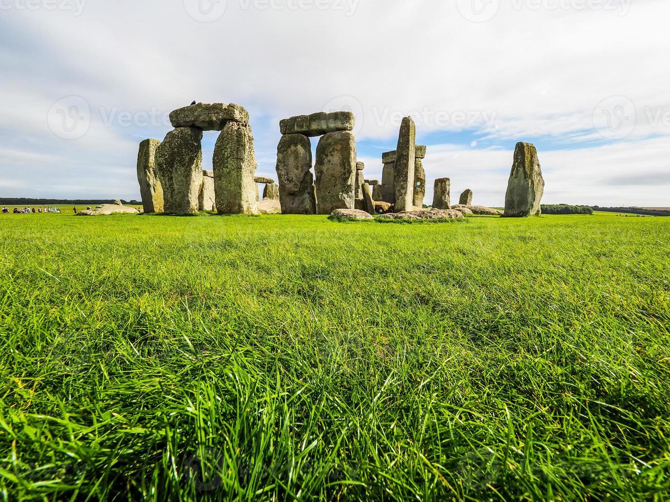 monumento hdr stonehenge em amesbury foto