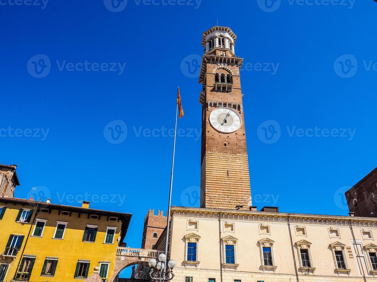 hdr piazza delle erbe em verona foto