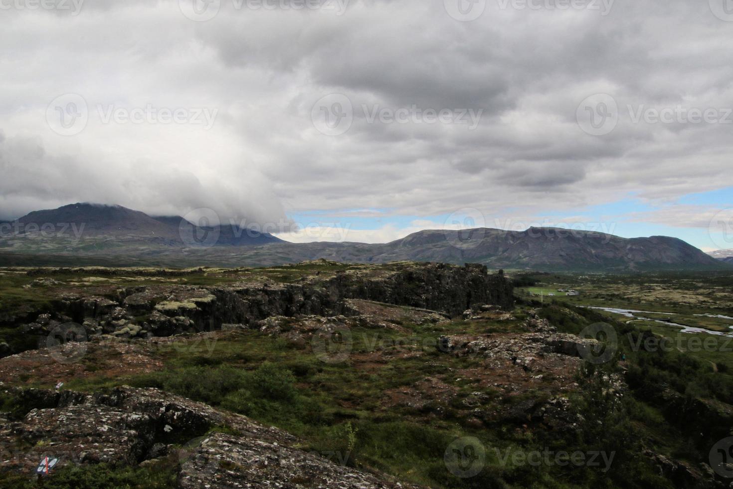 uma vista da islândia perto de reykjavik foto