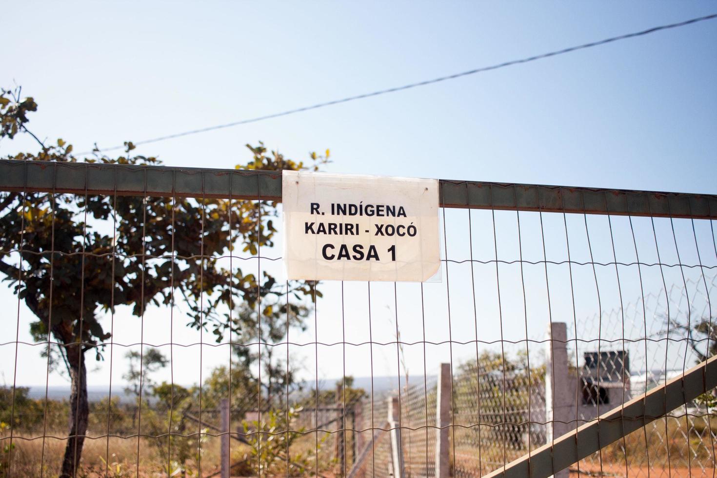 brasilia, brasil 1 de junho de 2022 entrada da reserva indígena karriri-xoco no noroeste de brasilia foto