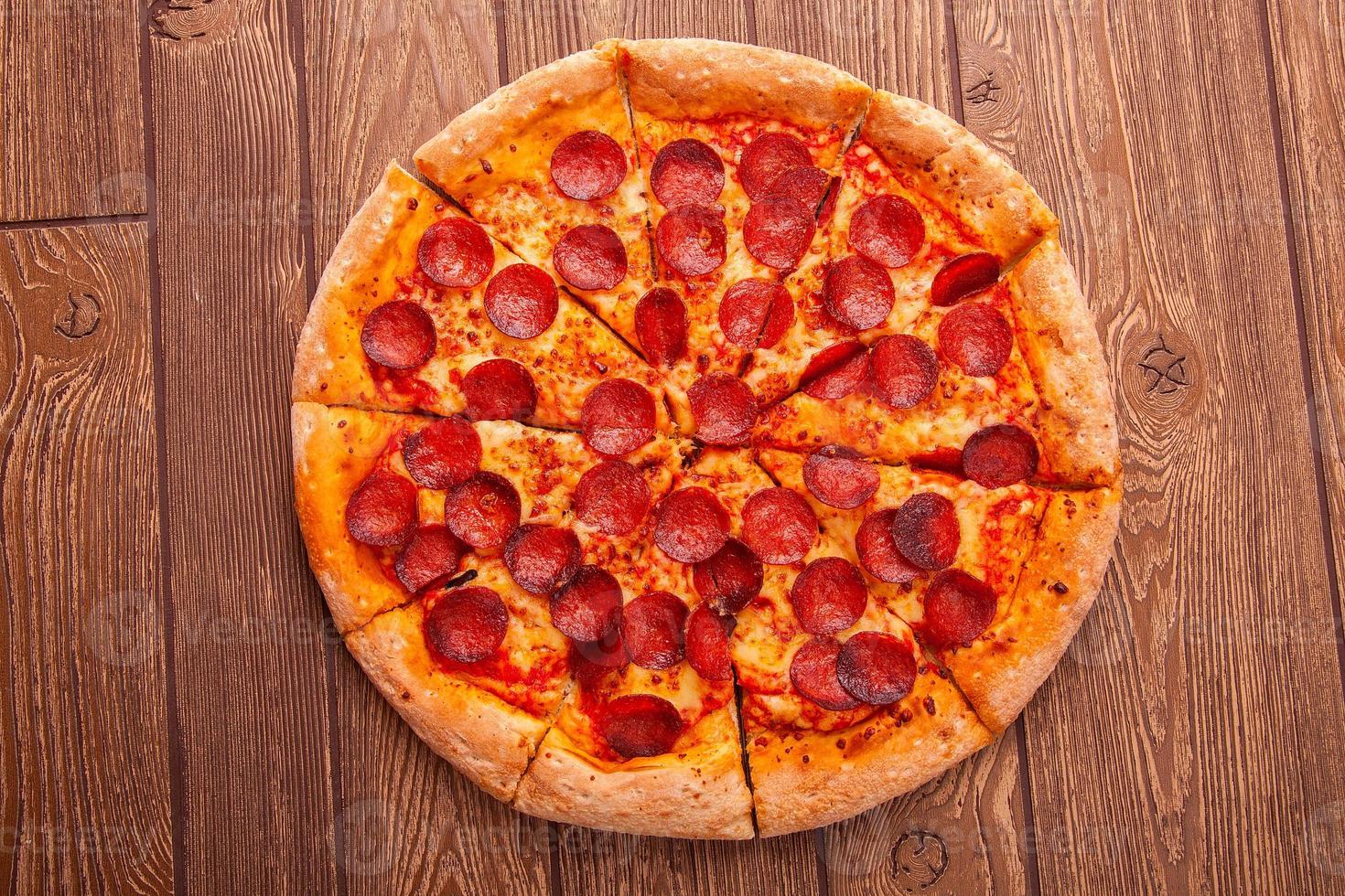 deliciosa pizza fresca foto